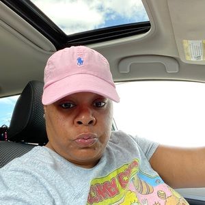 Meet your Posher, Freida